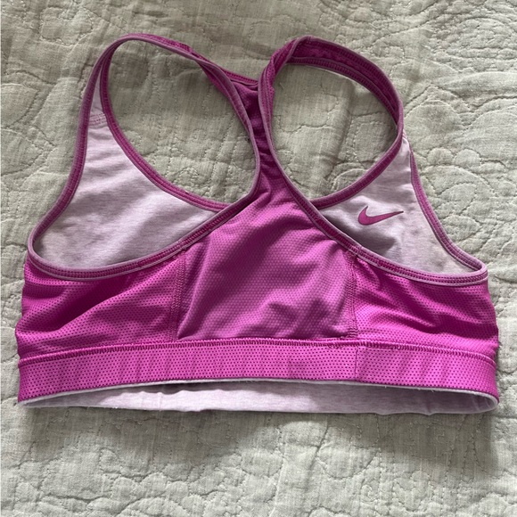 Nike Reversible Sports Bra - Picture 7 of 12